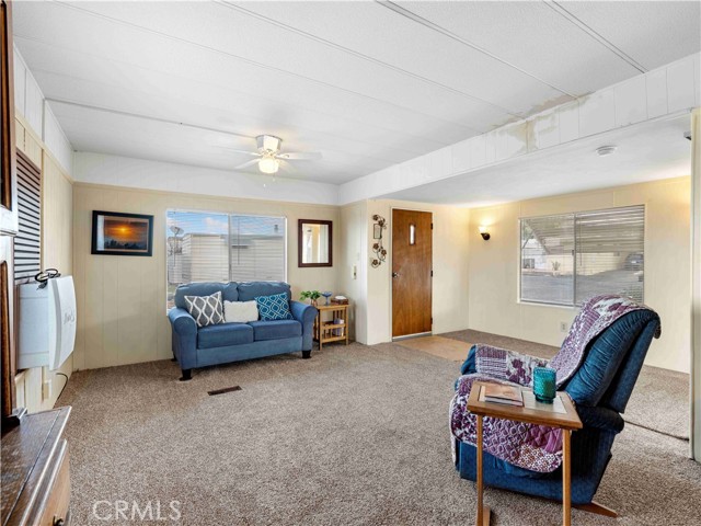 Detail Gallery Image 5 of 22 For 11414 Serra Rd #46,  Apple Valley,  CA 92308 - 2 Beds | 1 Baths