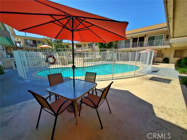 3500 Elm Ave #8, Long Beach, CA 90807