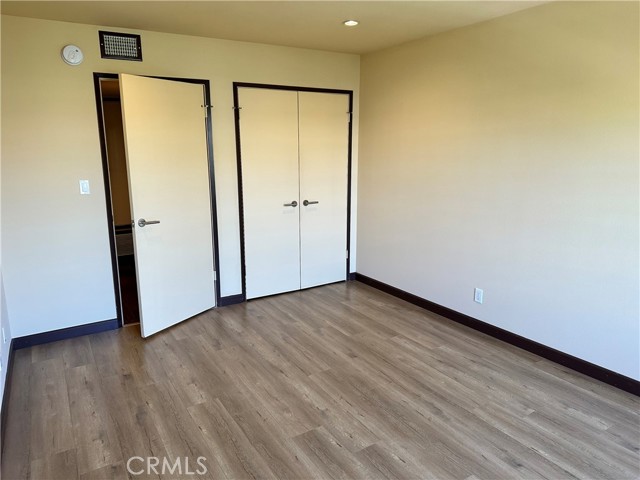 14560 Benefit Street # 301, Sherman Oaks, California 91403, 2 Bedrooms Bedrooms, ,2 BathroomsBathrooms,Residential Lease,For Rent,14560 Benefit Street # 301,CRSR24235156