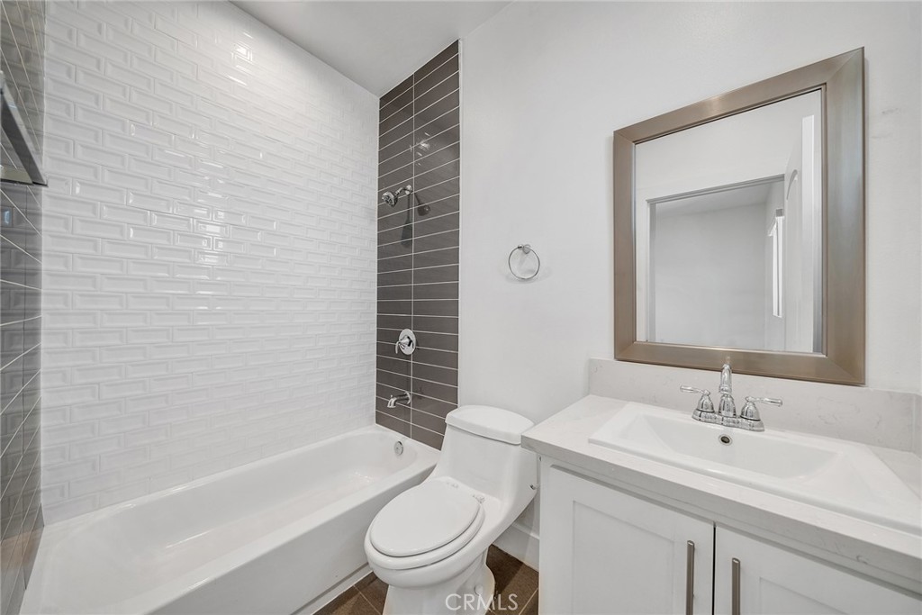 MLS #WS26185877 image #44