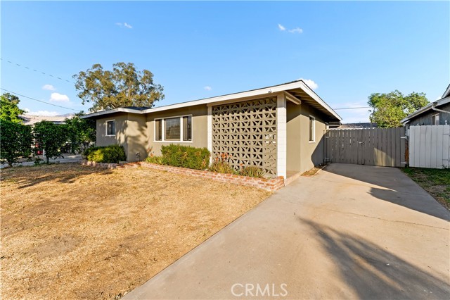 Detail Gallery Image 3 of 35 For 1632 Ohio St, Redlands,  CA 92374 - 2 Beds | 1 Baths