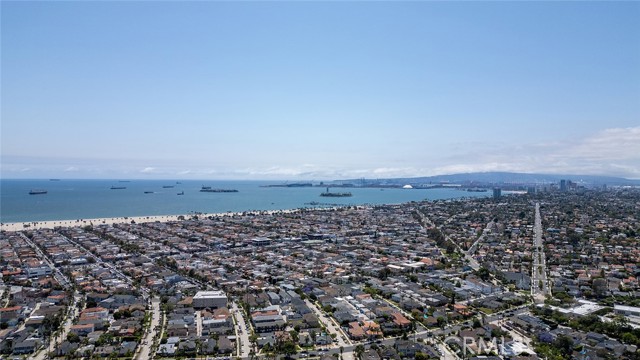292 Covina Avenue, Long Beach CA: https://media.crmls.org/medias/6eb3e372-ab53-47d8-af1a-bf9a31a030f1.jpg