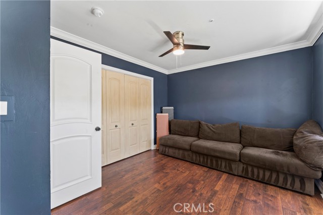 34037 Agua Dulce Canyon Road, Agua Dulce CA: https://media.crmls.org/medias/6eb4b16c-07da-4479-bbfd-d95a59ad2275.jpg