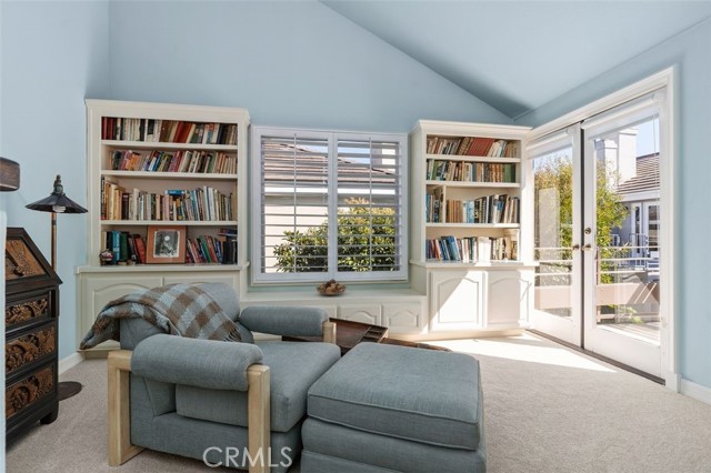 6260 Napoli Court, Long Beach CA: https://media.crmls.org/medias/6eb4f66e-e3cd-4c5c-8887-5fcf0cad7c0e.jpg