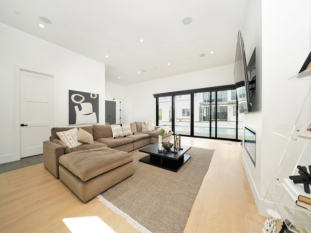 MLS #OC26171838 image #64