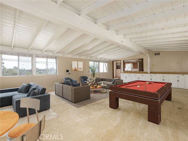 Detail Gallery Image 5 of 32 For 403 E Pine Ave, El Segundo,  CA 90245 - 5 Beds | 3 Baths