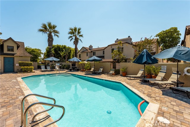 3 Bed Home for Sale in Costa Mesa, California