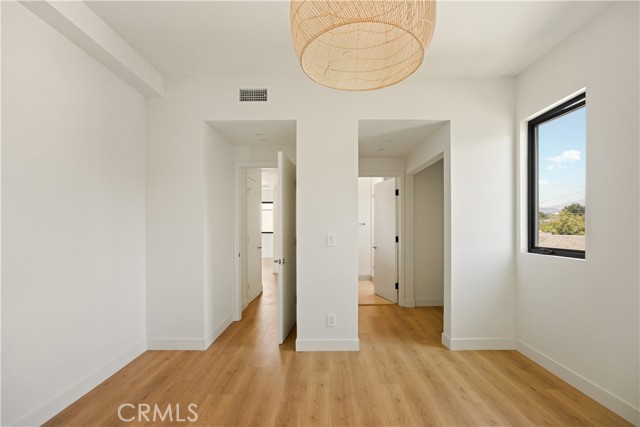 Detail Gallery Image 23 of 39 For 2671 1/2 Benedict, Los Angeles,  CA 90039 - 3 Beds | 3 Baths