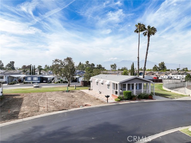 15111 Pipeline Avenue, Chino Hills CA: https://media.crmls.org/medias/6eb64a70-1d07-4faf-b3e0-7e9e5446714e.jpg