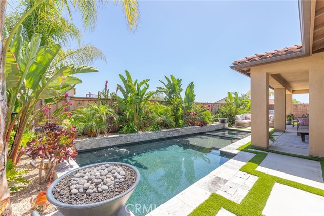 Detail Gallery Image 48 of 61 For 29268 Turnhouse, Lake Elsinore,  CA 92530 - 4 Beds | 2/1 Baths
