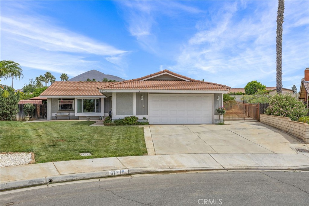 6721 Zuma place