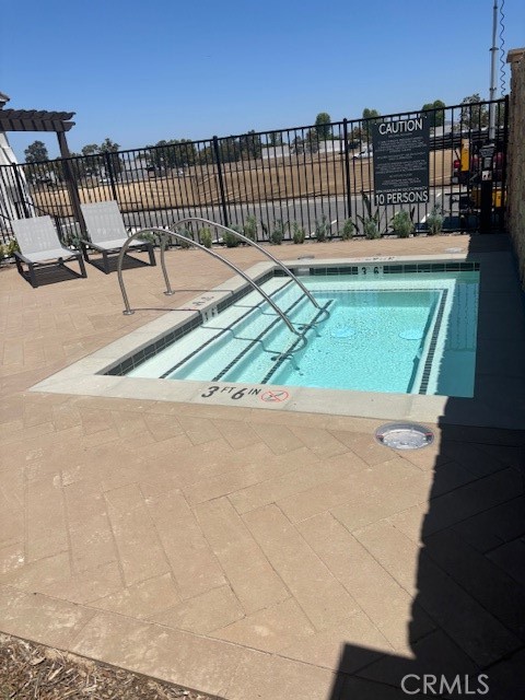 552 Via San Felipe, Camarillo CA: https://media.crmls.org/medias/6eb8395e-d3dc-43e4-8086-a13613663c67.jpg