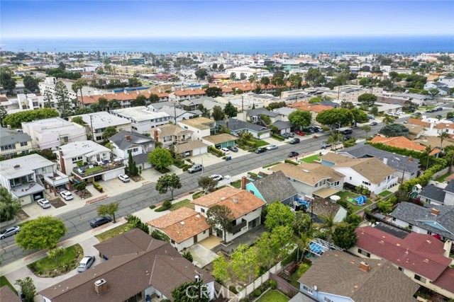 427 Avenue F, Redondo Beach, California 90277, 5 Bedrooms Bedrooms, ,3 BathroomsBathrooms,Residential,Sold,Avenue F,SB22072867