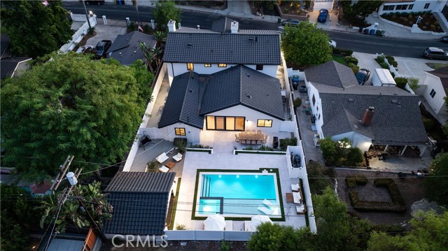 Detail Gallery Image 70 of 75 For 22269 Avenue San Luis, Woodland Hills,  CA 91364 - 5 Beds | 5/1 Baths