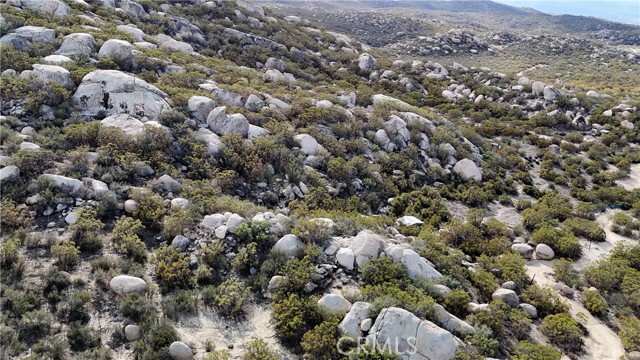 Detail Gallery Image 2 of 27 For 1 Ridgecrest, Aguanga,  CA 92536 - – Beds | – Baths