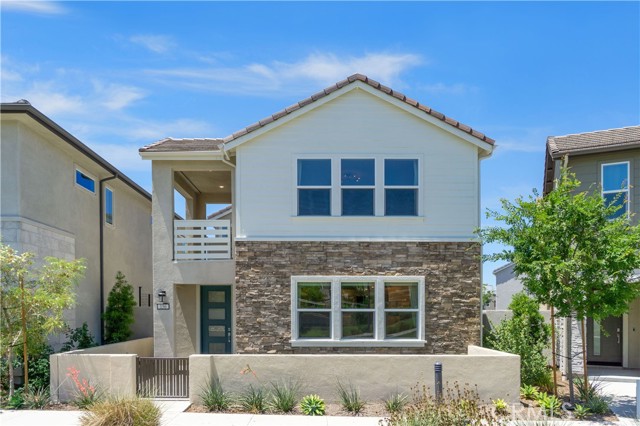 Detail Gallery Image 1 of 45 For 156 Chorus, Irvine,  CA 92618 - 3 Beds | 2/1 Baths