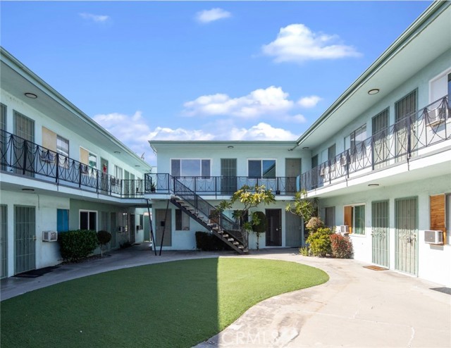 Image 7 of 60 For 1232 San Gabriel