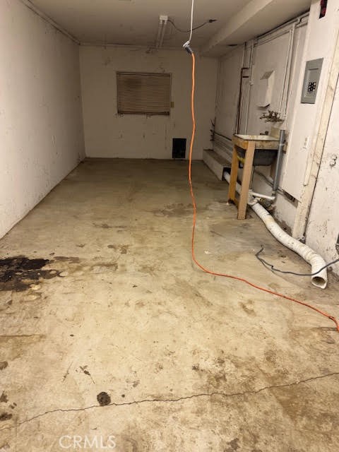 8008 Aura Avenue, Reseda CA: https://media.crmls.org/medias/6ebb332f-505f-46be-a9f1-3c20b564a161.jpg