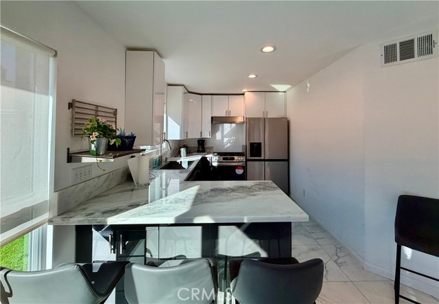 Detail Gallery Image 49 of 74 For 3585 Ambrose, Corona,  CA 92882 - 8 Beds | 5/2 Baths