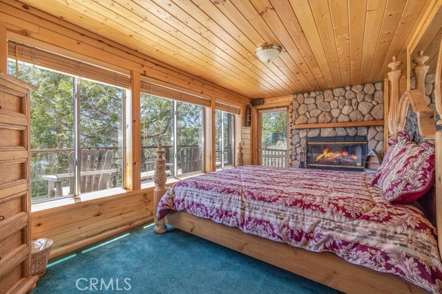 Detail Gallery Image 35 of 50 For 304 Big Bear Trail, Fawnskin,  CA 92333 - 3 Beds | 3 Baths