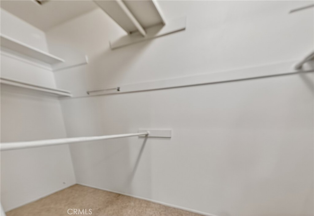 https://media.crmls.org/medias/6ebd4b1a-60a7-424c-bc61-324dda2ca590.jpg?preset=X-Large
