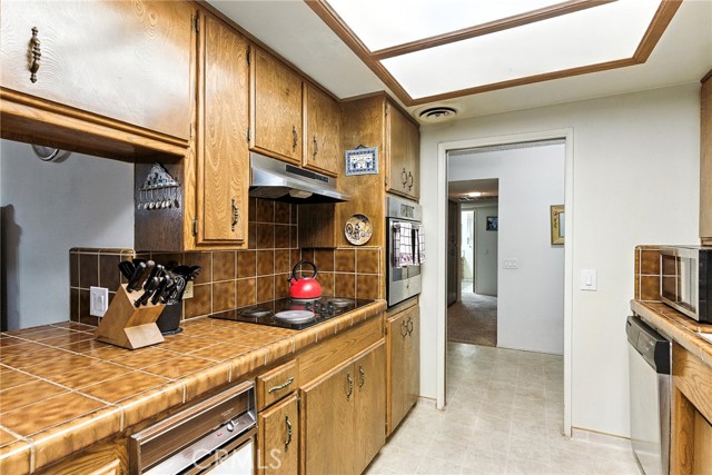 Detail Gallery Image 13 of 33 For 2924 Raccoon Dr, –,  CA 93240 - 3 Beds | 2 Baths