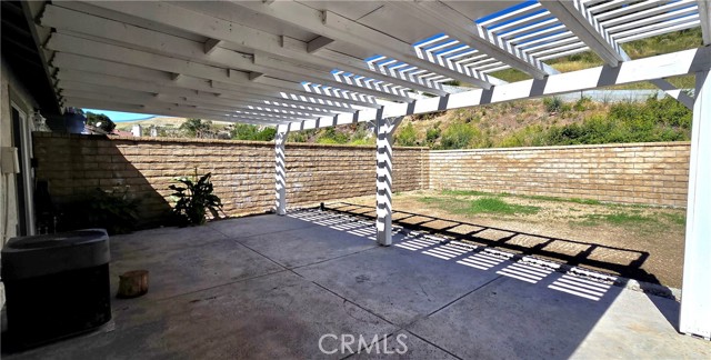 Detail Gallery Image 10 of 19 For 15839 Ada St, Canyon Country,  CA 91387 - 3 Beds | 2 Baths