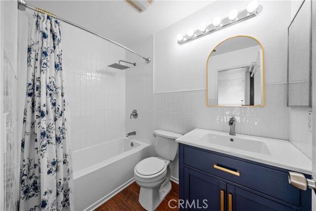 815 Autumn Lane, Corona CA: https://media.crmls.org/medias/6ebda7a3-e462-44e6-8dc1-dae99915286c.jpg