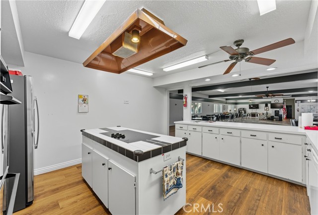 Detail Gallery Image 47 of 48 For 1400 S Sunkist #80,  Anaheim,  CA 92806 - 2 Beds | 2 Baths