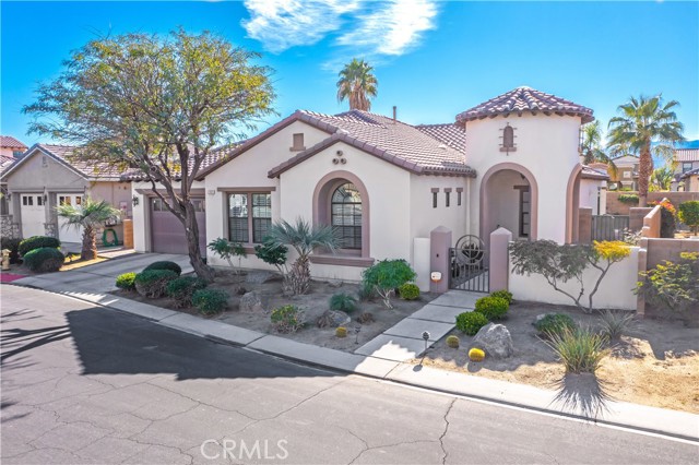 Detail Gallery Image 1 of 1 For 207 via Genova, Cathedral City,  CA 92234 - 3 Beds | 2/1 Baths