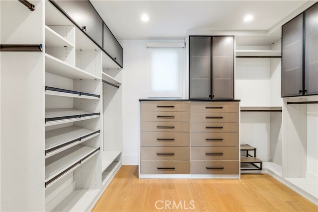 Detail Gallery Image 36 of 62 For 221 Heliotrope Ave, Corona Del Mar,  CA 92625 - 4 Beds | 5/1 Baths