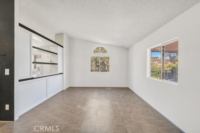 24425 Woolsey Canyon Rd # 87, West Hills (los Angeles), California 91304, 3 Bedrooms Bedrooms, ,2 BathroomsBathrooms,Manufactured In Park,For Sale,24425 Woolsey Canyon Rd # 87,CRSR24212402