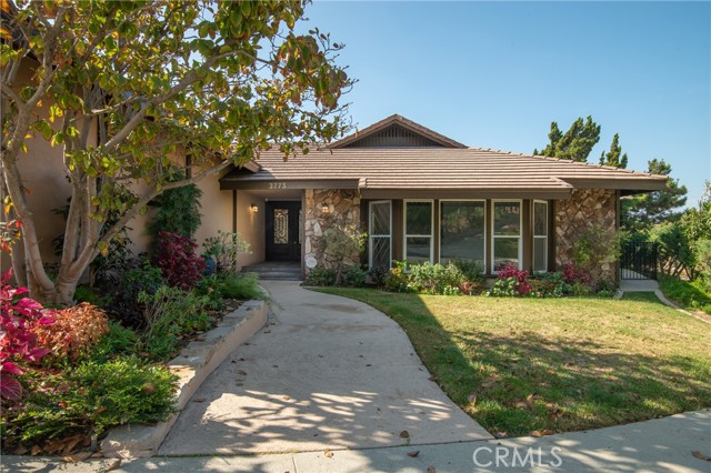 2773 Valle Vista Dr photo 2