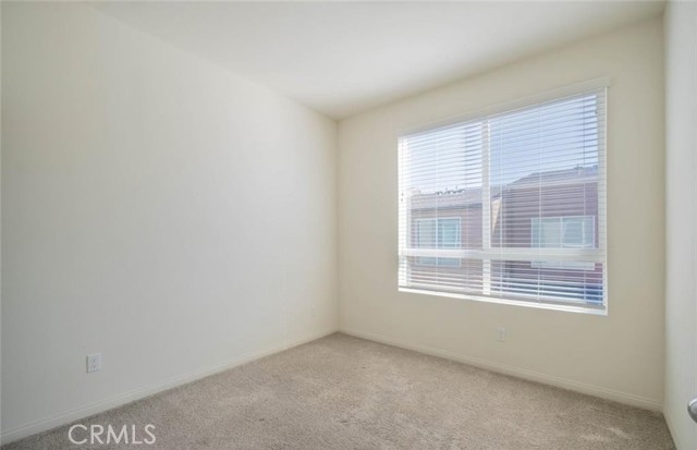 Detail Gallery Image 17 of 29 For 20625 Desert Ash, Winnetka,  CA 91306 - 4 Beds | 4 Baths