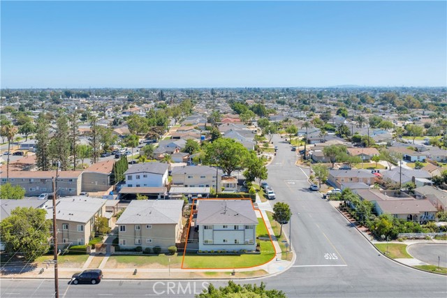 10004 Foster Road, Bellflower CA: https://media.crmls.org/medias/6ec02bf6-4907-4cbf-9d51-c3b24992416f.jpg