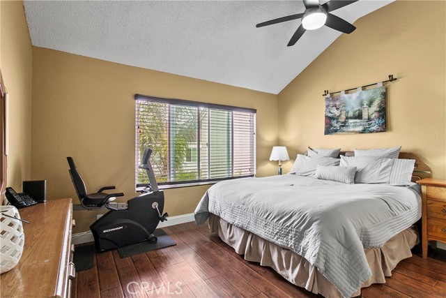 Detail Gallery Image 16 of 33 For 5 Robin Hill Ln, Laguna Hills,  CA 92653 - 3 Beds | 2/1 Baths