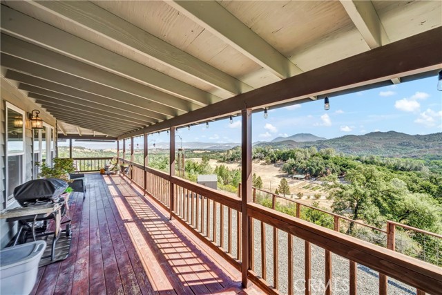 Detail Gallery Image 37 of 50 For 10225 Kelsey Creek Dr, Kelseyville,  CA 95451 - 3 Beds | 3 Baths