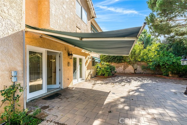 Detail Gallery Image 14 of 36 For 19314 Yolie, Tarzana,  CA 91356 - 4 Beds | 4 Baths