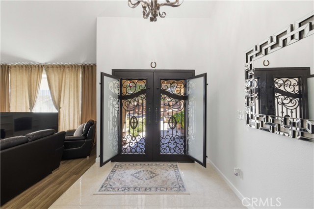 Detail Gallery Image 2 of 19 For 41201 Laidlaw Ln, Palmdale,  CA 93551 - 3 Beds | 2 Baths