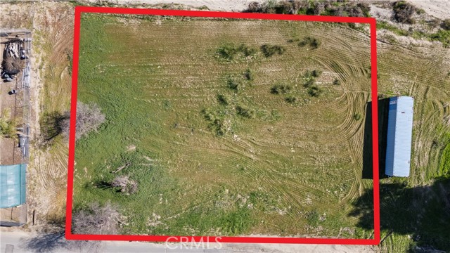 Detail Gallery Image 6 of 41 For 2 Taft Ct, Val Verde,  CA 91383 - – Beds | – Baths