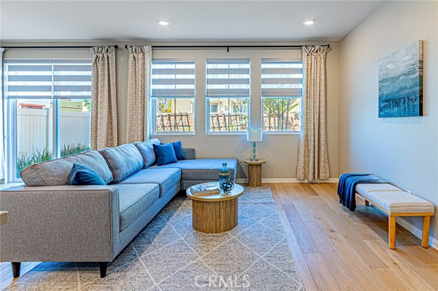 Detail Gallery Image 12 of 43 For 1705 Almond Tree Pl, Upland,  CA 91784 - 3 Beds | 2/1 Baths