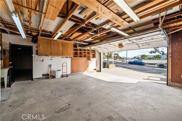 Detail Gallery Image 29 of 38 For 28515 Winterdale, Canyon Country,  CA 91387 - 3 Beds | 2 Baths