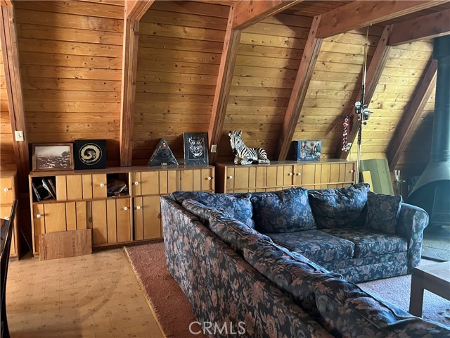 Detail Gallery Image 12 of 40 For 841 Glen View Ln, Twin Peaks,  CA 92391 - 3 Beds | 2 Baths