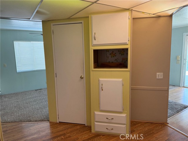 Detail Gallery Image 8 of 14 For 1083 via Del Mesa, Hemet,  CA 92543 - 2 Beds | 2 Baths