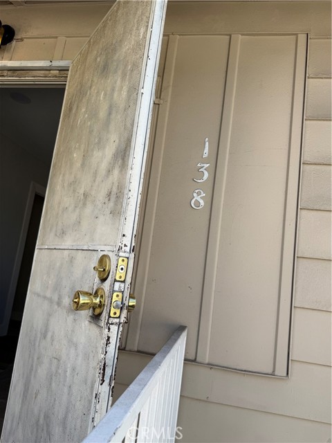 Detail Gallery Image 20 of 37 For 138 E 60th St, Los Angeles,  CA 90003 - – Beds | – Baths