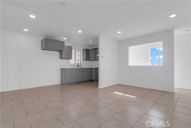 Detail Gallery Image 24 of 30 For 1301 E Pacific Coast, Wilmington,  CA 90744 - – Beds | – Baths