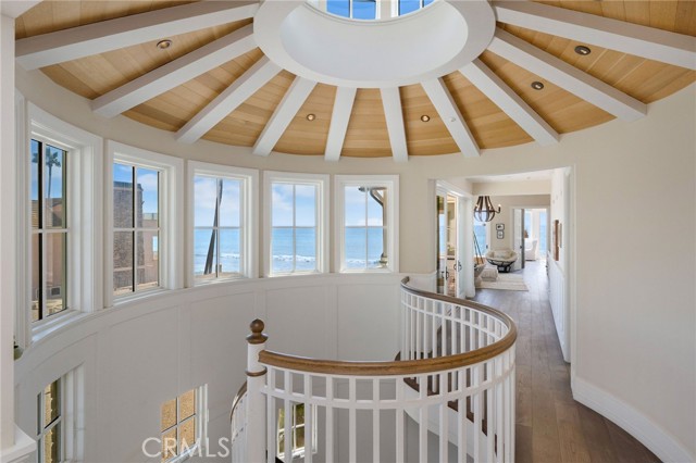 Detail Gallery Image 42 of 74 For 35167 Beach Road, Dana Point,  CA 92624 - 5 Beds | 4/1 Baths