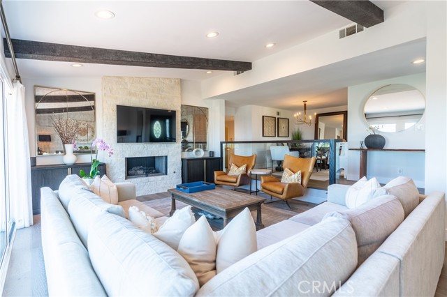 142 Aspen Way, Rolling Hills Estates, California 90274, 3 Bedrooms Bedrooms, ,2 BathroomsBathrooms,Residential,Sold,Aspen,DW21232324