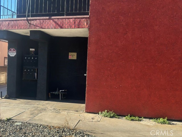 1st entrance of the building