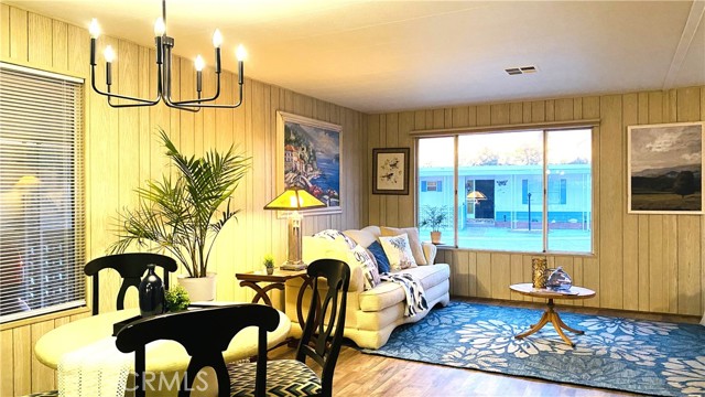 720 Santo Tomas Drive, Hemet CA: https://media.crmls.org/medias/6ec7c016-c0c0-424a-a1b5-6891f2543bd2.jpg